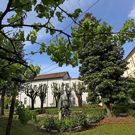 ホテル Il Seminario アルバ エクステリア 写真