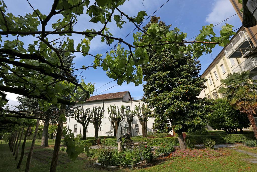 ホテル Il Seminario アルバ エクステリア 写真